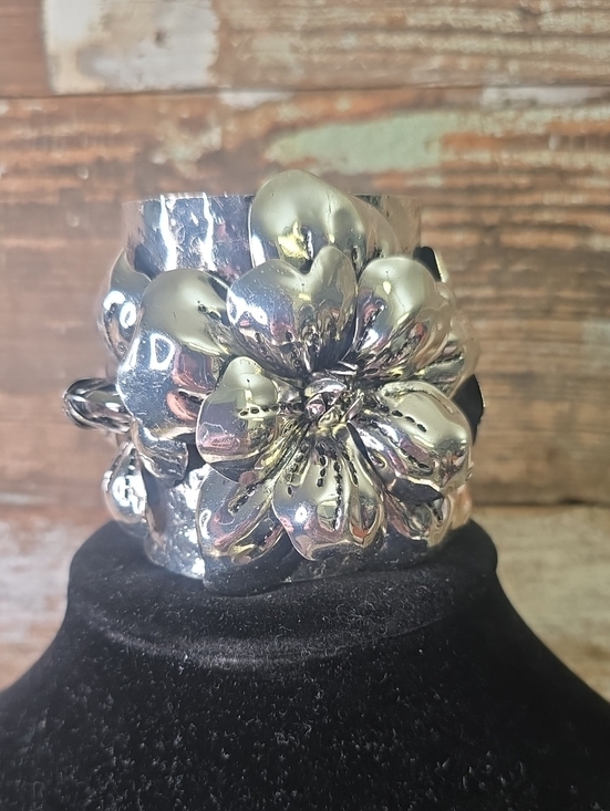 Jewelry - Bold Silver Floral Cuff Bracelet, NEW